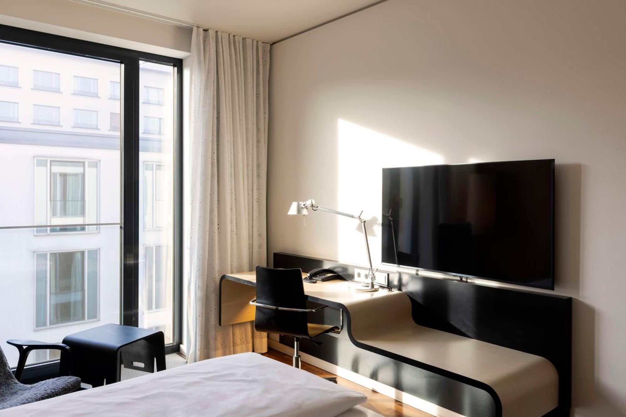 Scandic Potsdamer Platz 4*